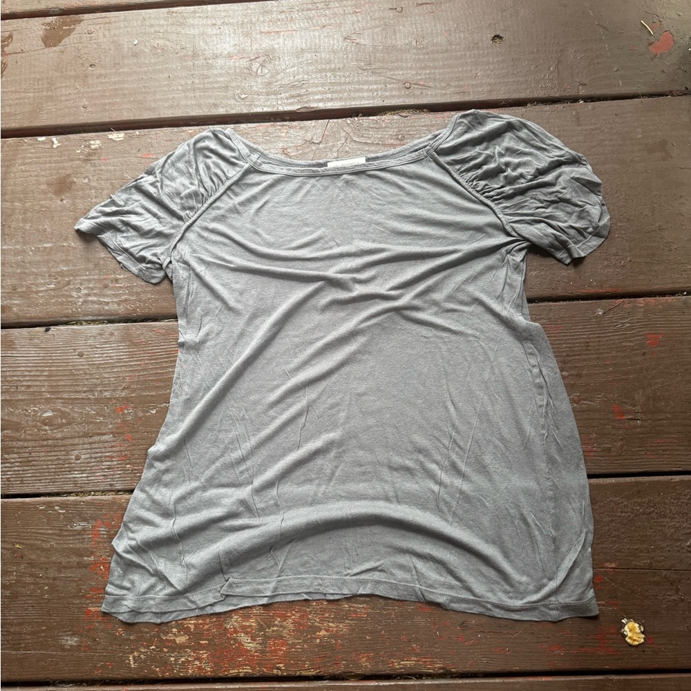Elegant Gray Short Sleeve Women's Top